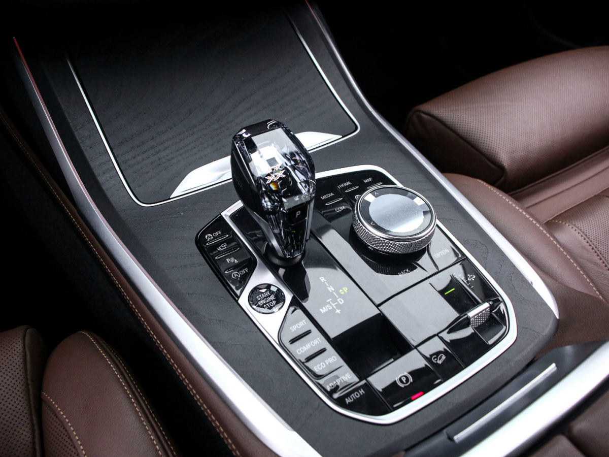 BMW X7 2020 #9 BMW X7 2020 изображение автомобиля #9