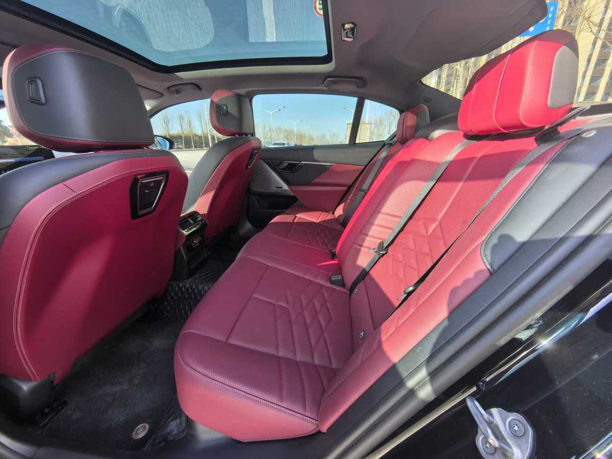 BMW i5 2024 #9 BMW i5 2024 car image #9