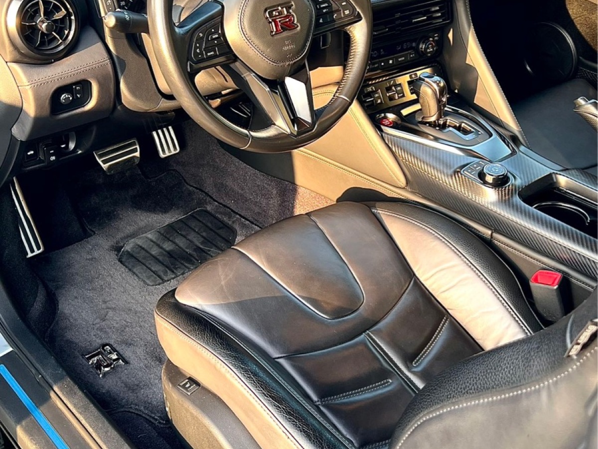 日产 日产GT-R 2024 汽车图片 #9