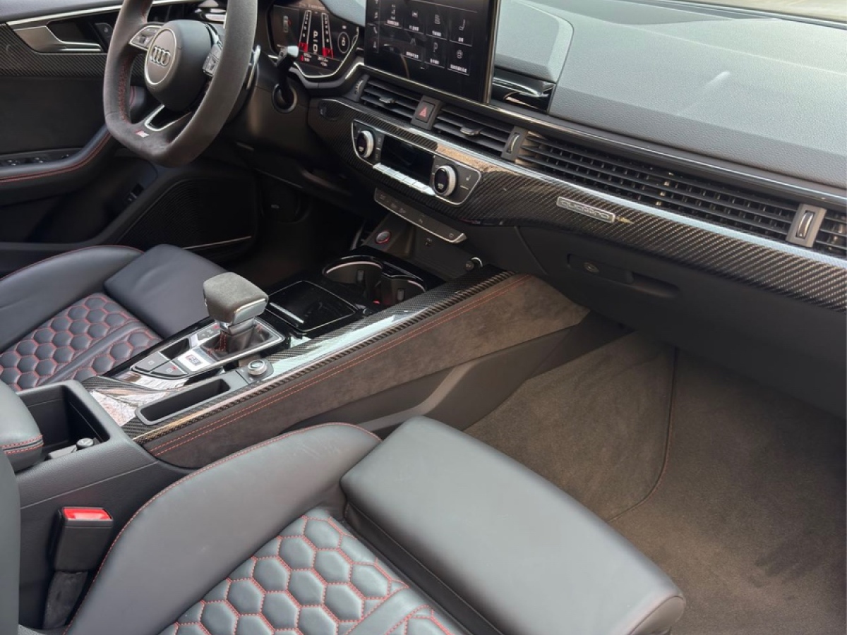 Audi RS 5 2024 car image #9