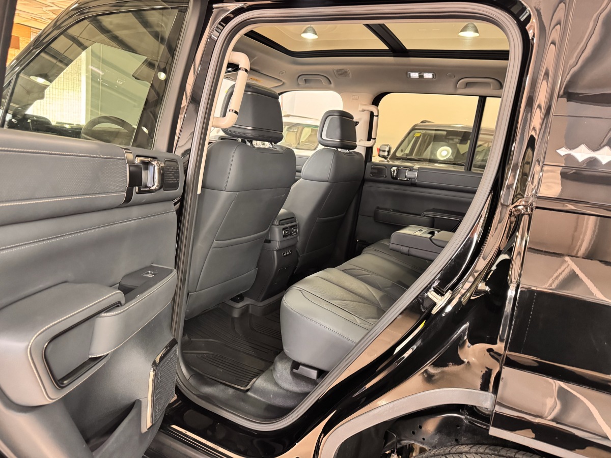 FangChengBao Leopard 5 2025 car image #9