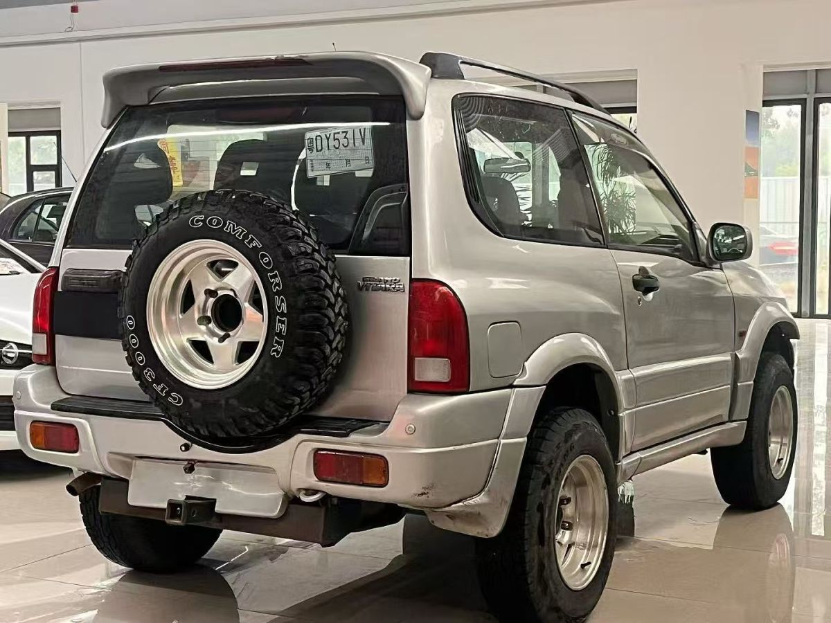 Suzuki 2002 car image #9