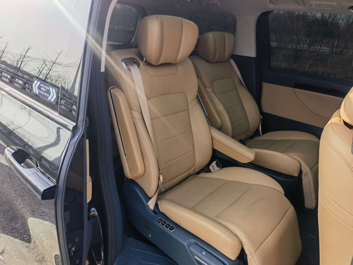 GAC Trumpchi E8 New Energy 2023 car image #9