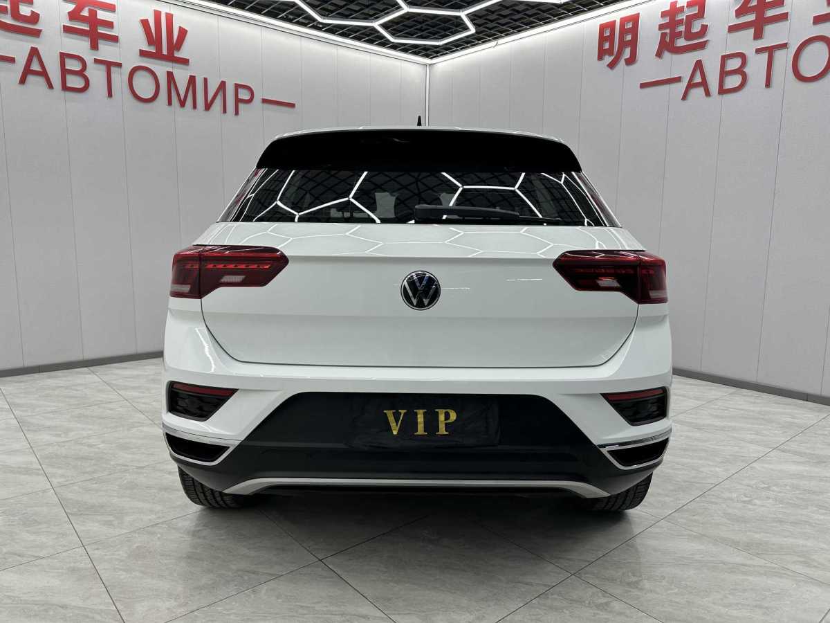 Volkswagen T-Roc 2022 car image #9