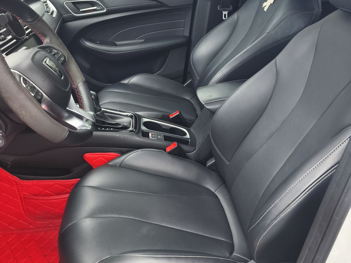 Roewe i5 2019 #9 Roewe i5 2019 car image #9