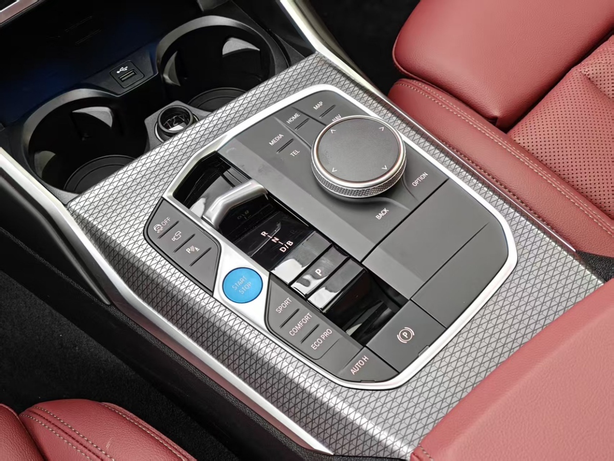 BMW i3 car image #9