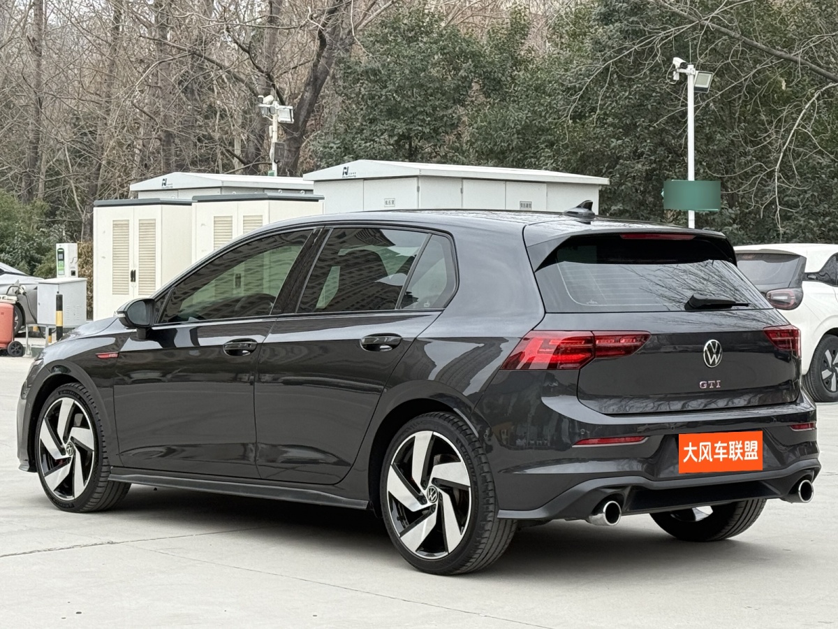 Volkswagen GolfGTI 2022 car image #9