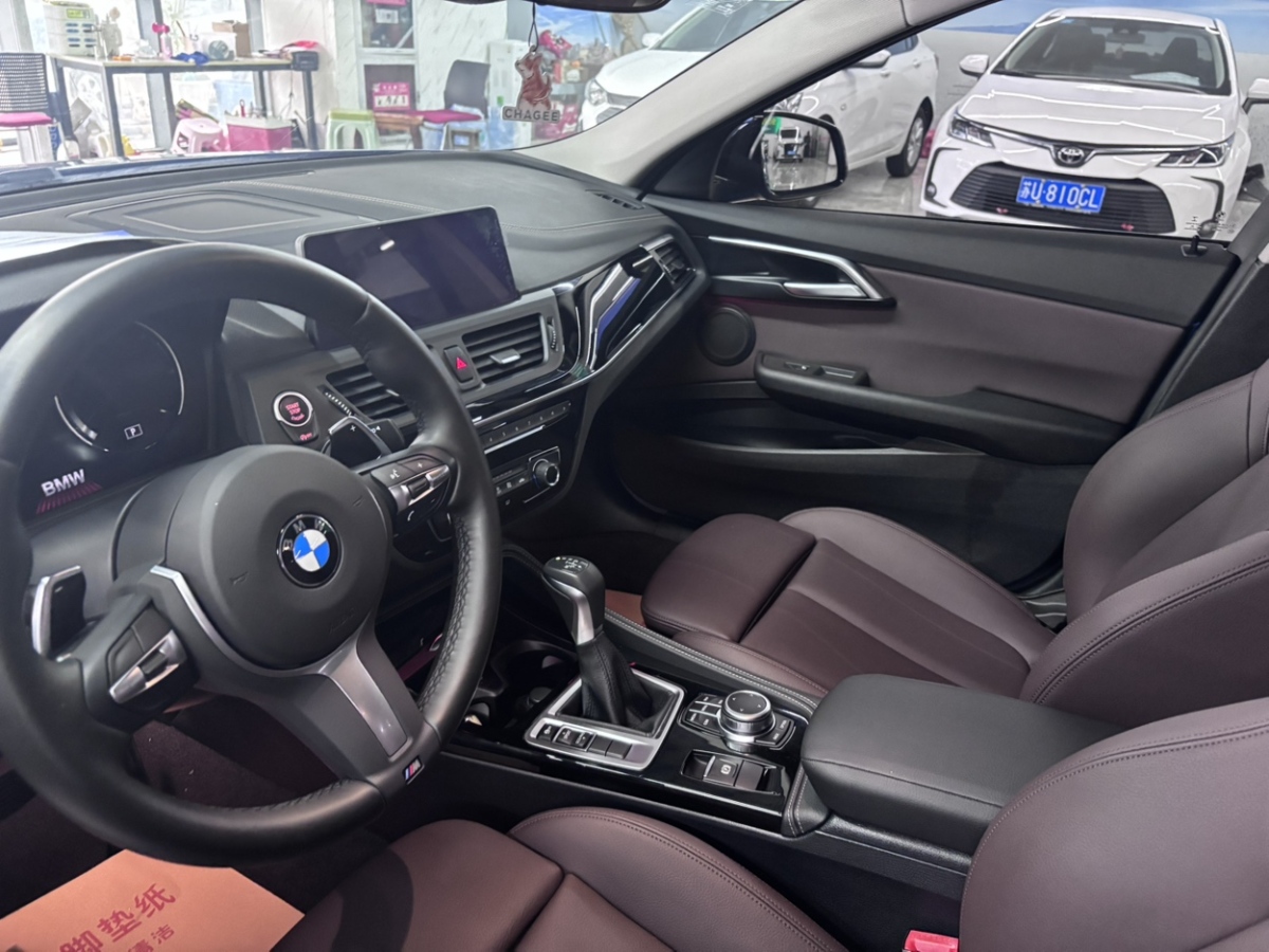 BMW 1 Series 2019 immagine di auto #9