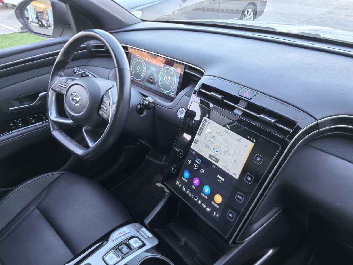 Hyundai Tucson 2021 car image #9