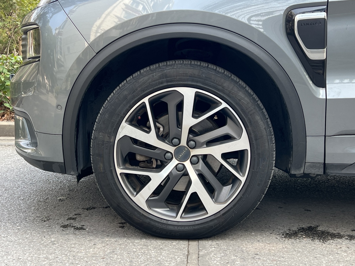 Lynk & Co 01 EM-P 2018 #9 Lynk & Co 01 EM-P 2018 car image #9