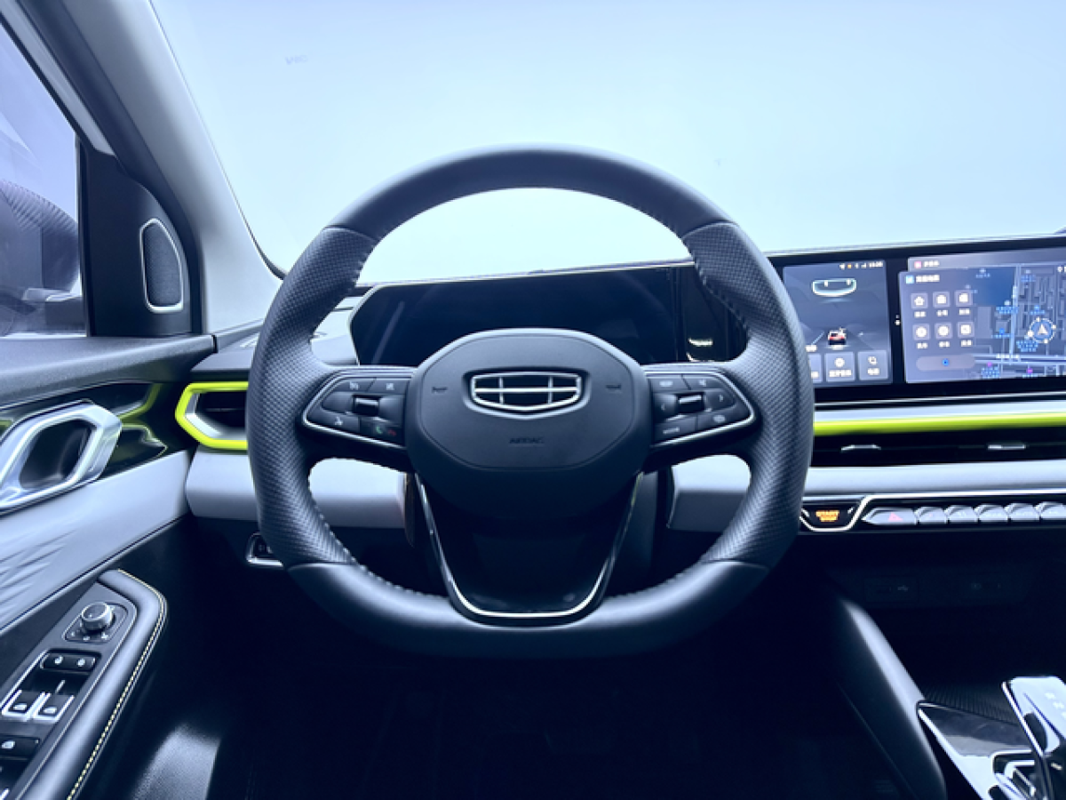 GEELY Coolray 2024 car image #9