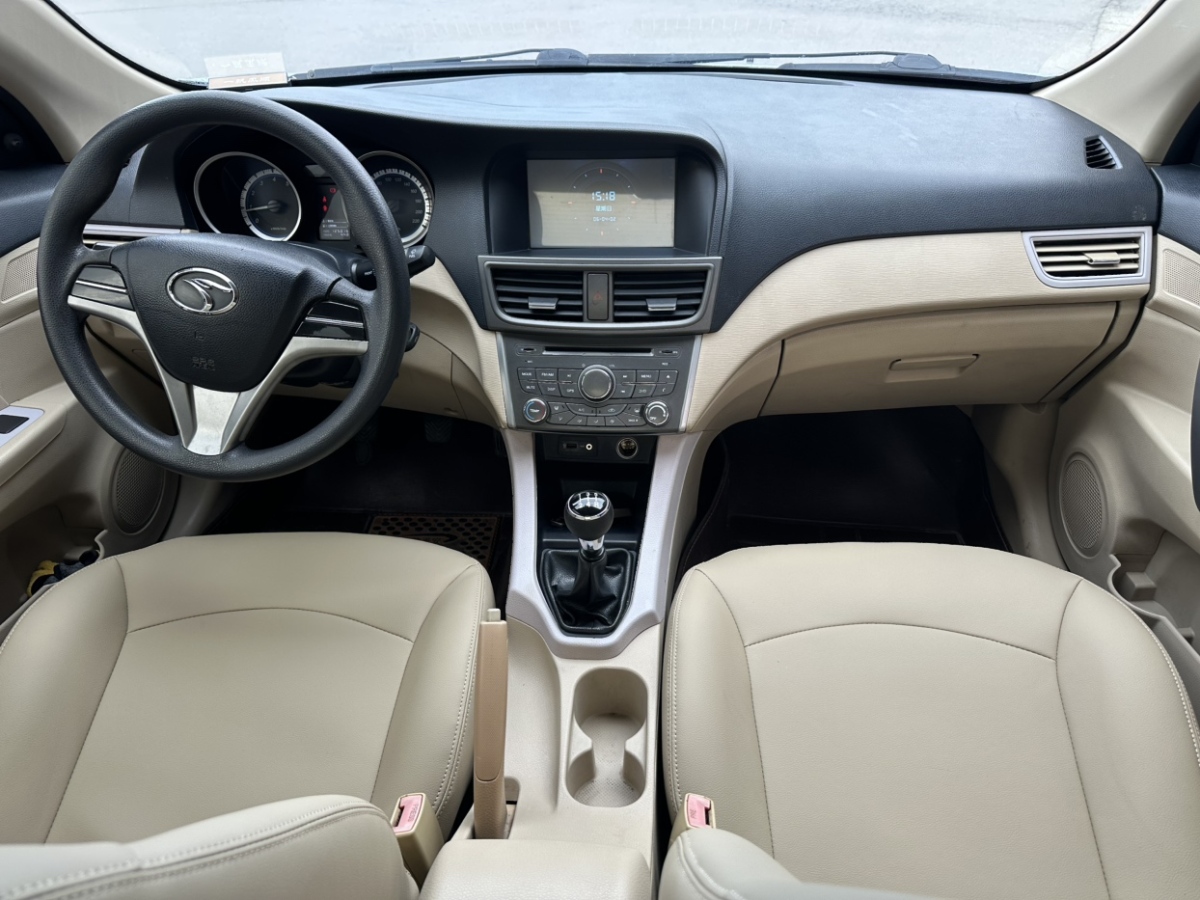 Soueast V5 Lingzhi 2013 car image #9