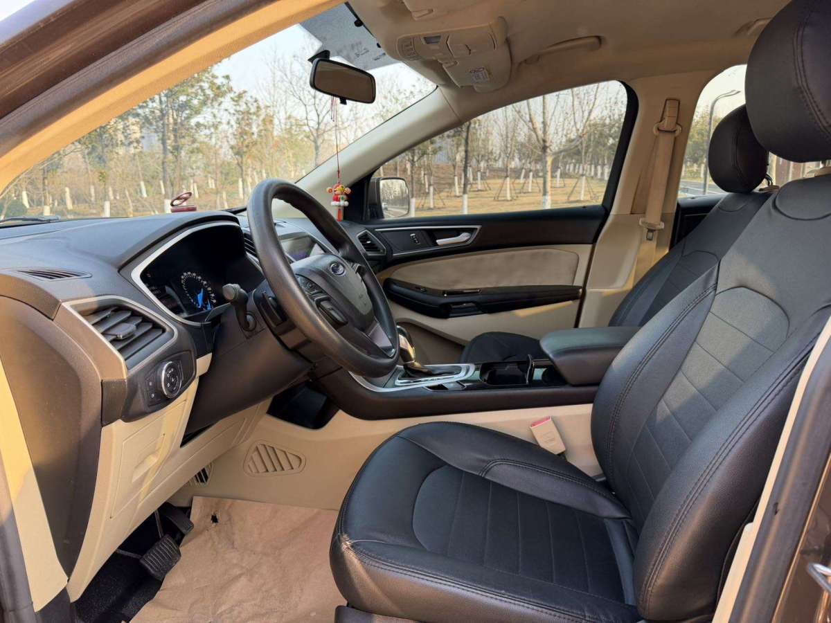 Ford Edge 2016 car image #9