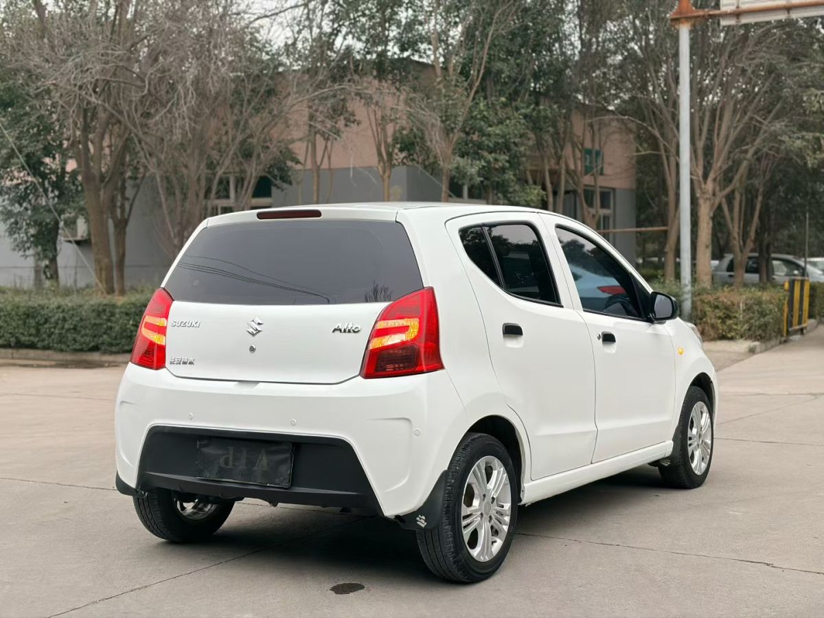 Suzuki Alto 2015 imagem de carro #9