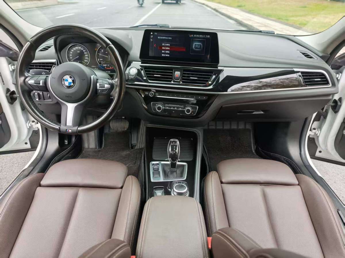 BMW 1 Series 2021 #9 BMW 1 Series 2021 immagine di auto #9