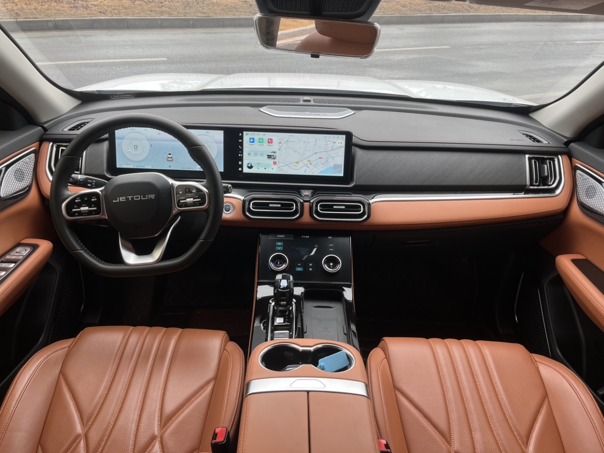 Jetour X70 PLUS 2024 car image #9