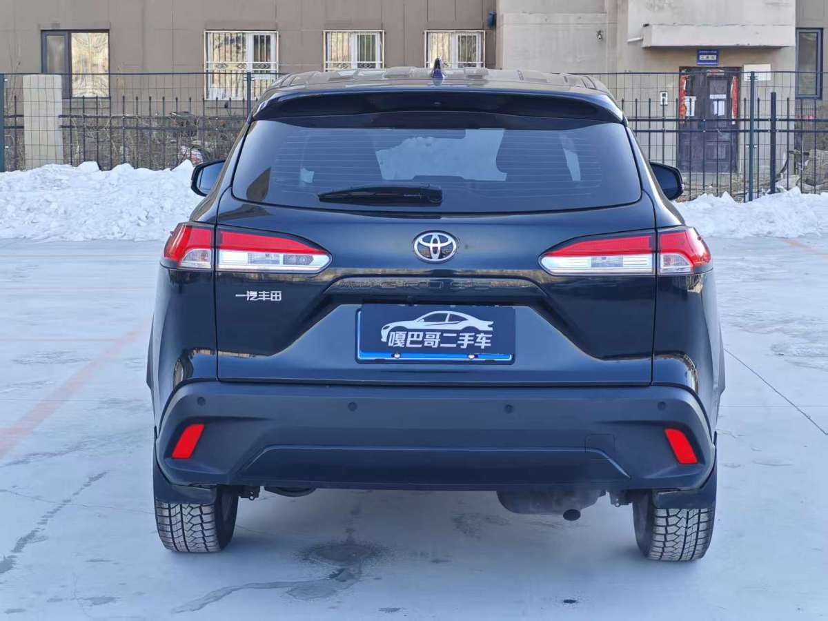 Toyota Corolla Cross 2024 immagine di auto #9