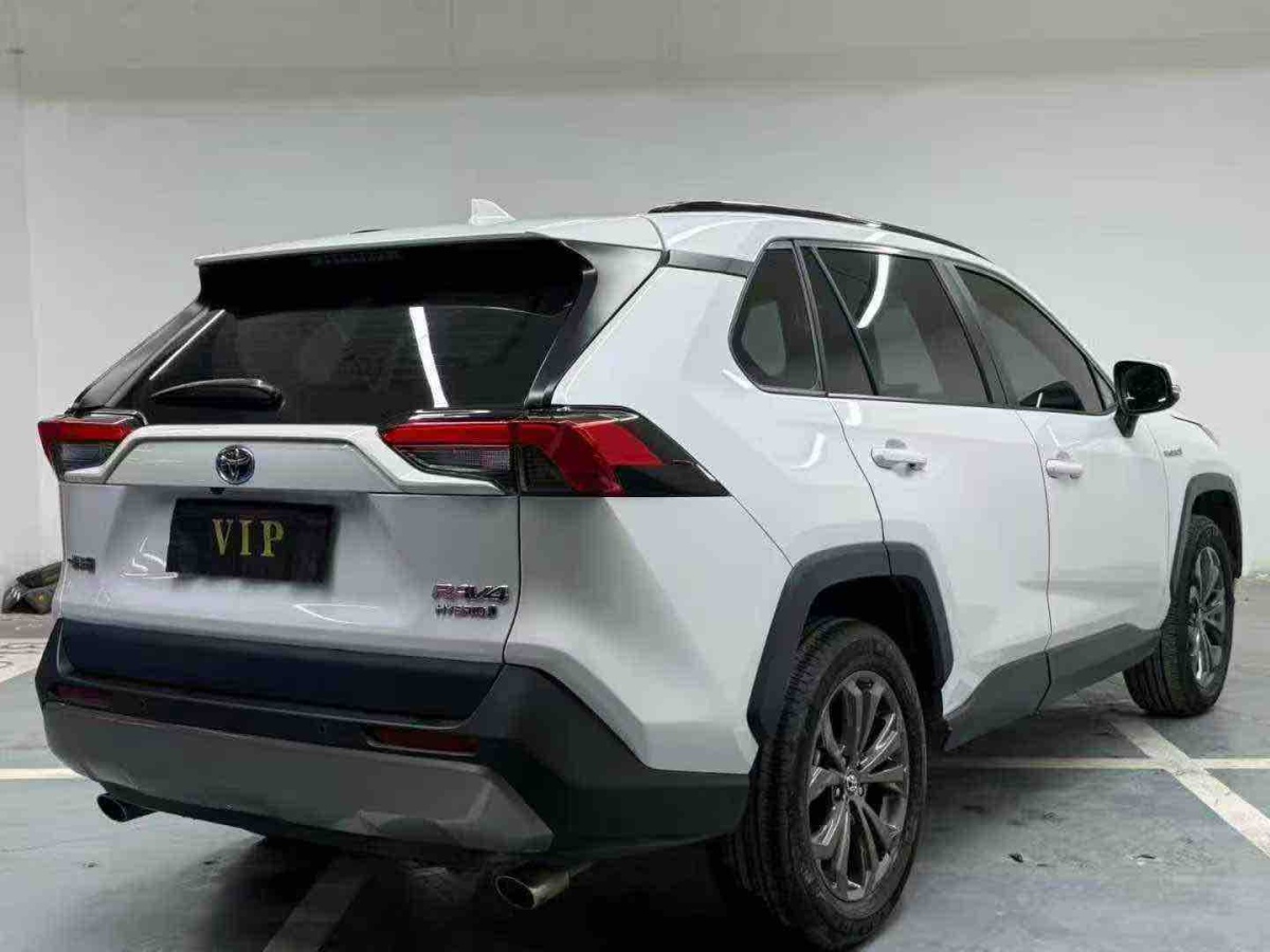 Toyota RAV4 2024 #9 Toyota RAV4 2024 car image #9