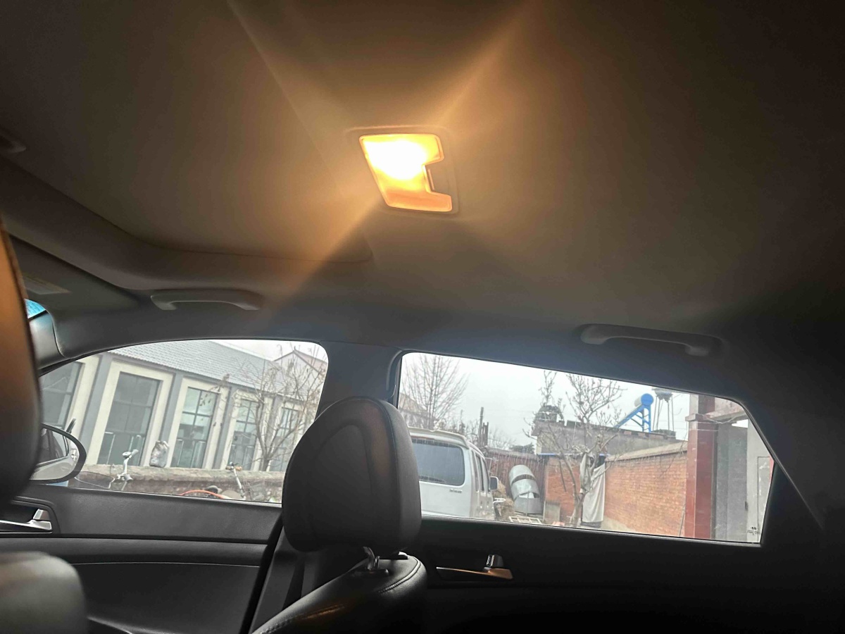 Hyundai Tucson 2016 car image #9