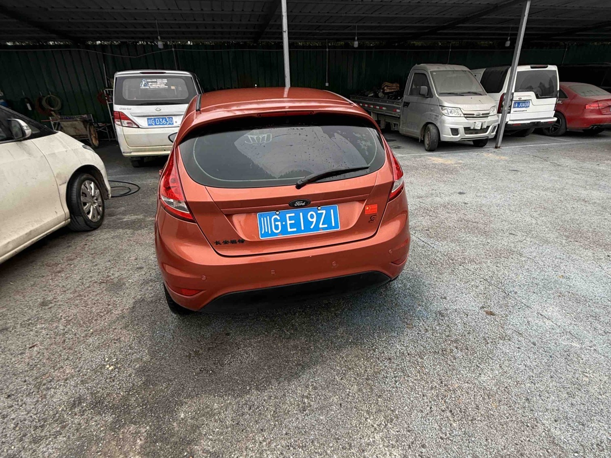 Ford Fiesta 2009 immagine di auto #9