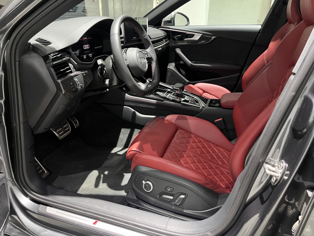 五菱汽车 奥迪S4 2023 汽车图片 #9