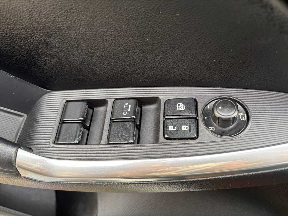 Mazda 2013 #9 Mazda 2013 car image #9