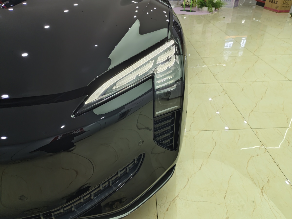 HongQi EH7 2024 car image #9