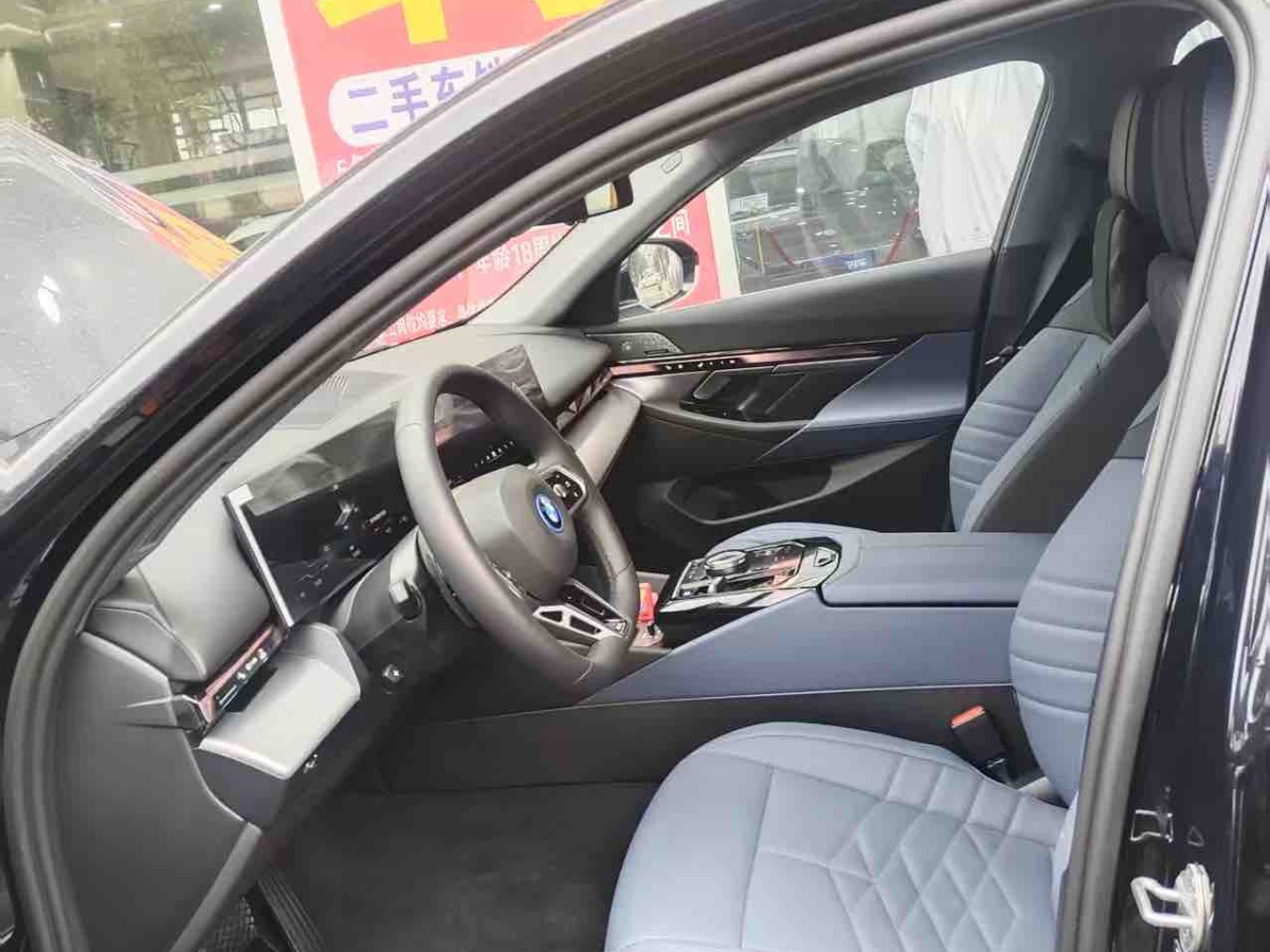 BMW i5 2025 #9 BMW i5 2025 изображение автомобиля #9