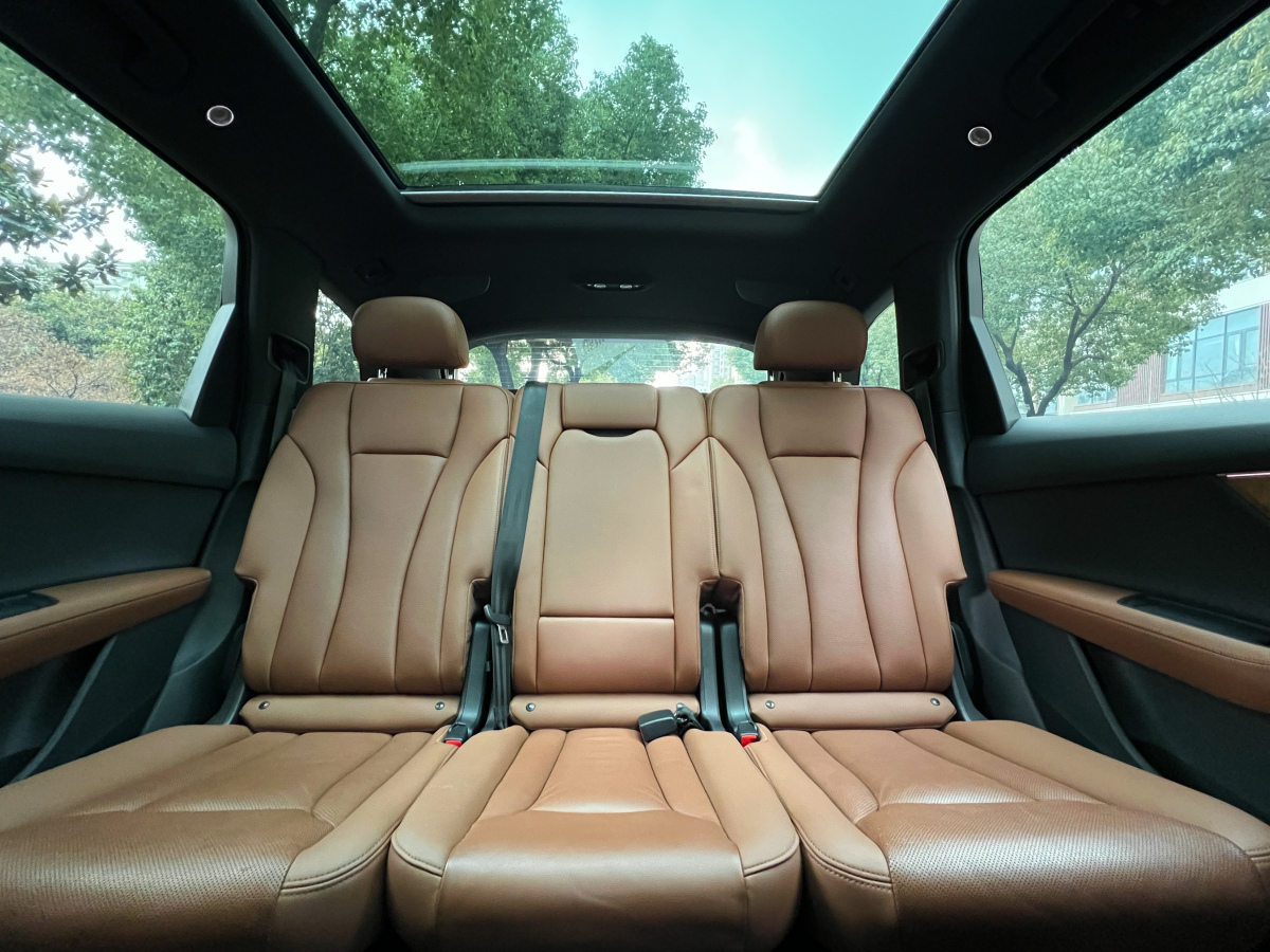 Audi Q7 2023 #9 Audi Q7 2023 car image #9