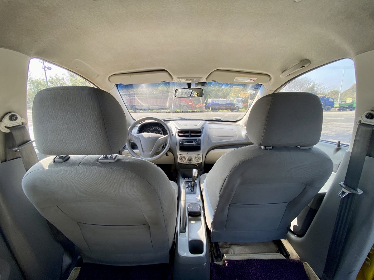 Chevrolet Sail 2011 immagine di auto #9