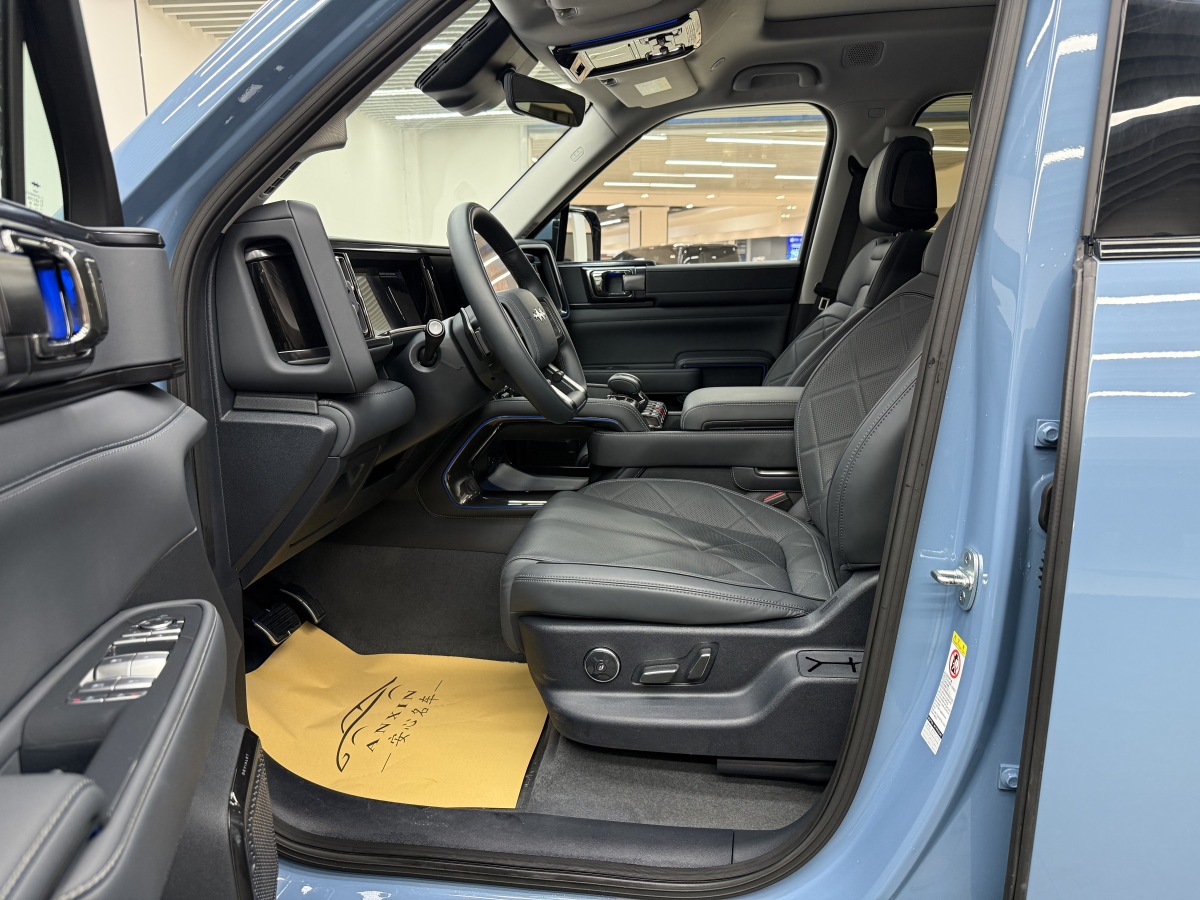 FangChengBao Leopard 5 2025 car image #9