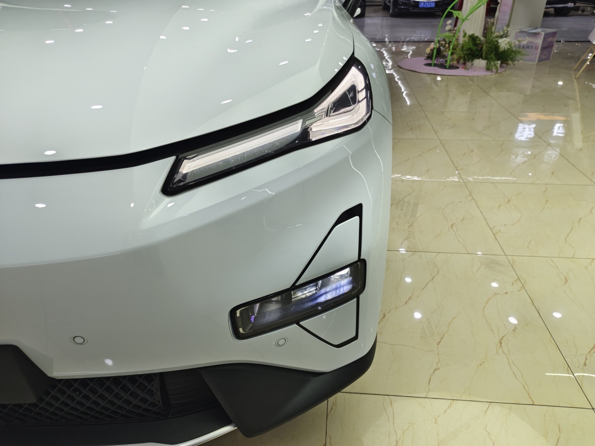 Deepal S05 2025 car image #9