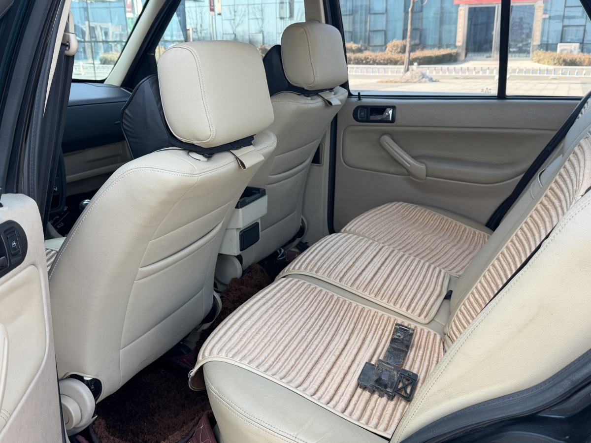 Volkswagen Jetta 2010 #9 Volkswagen Jetta 2010 image de voiture #9