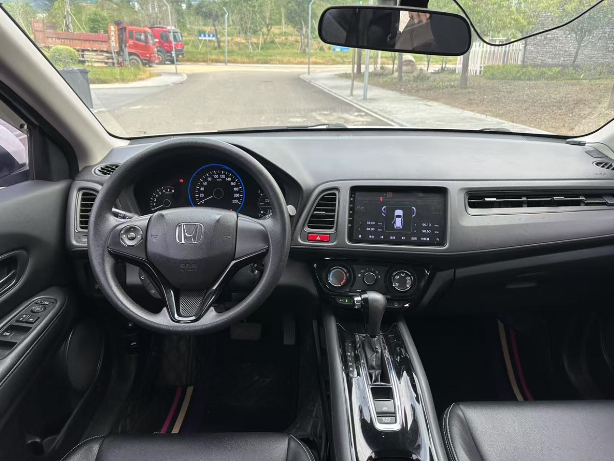 Hyundai ix35 2021 car image #9