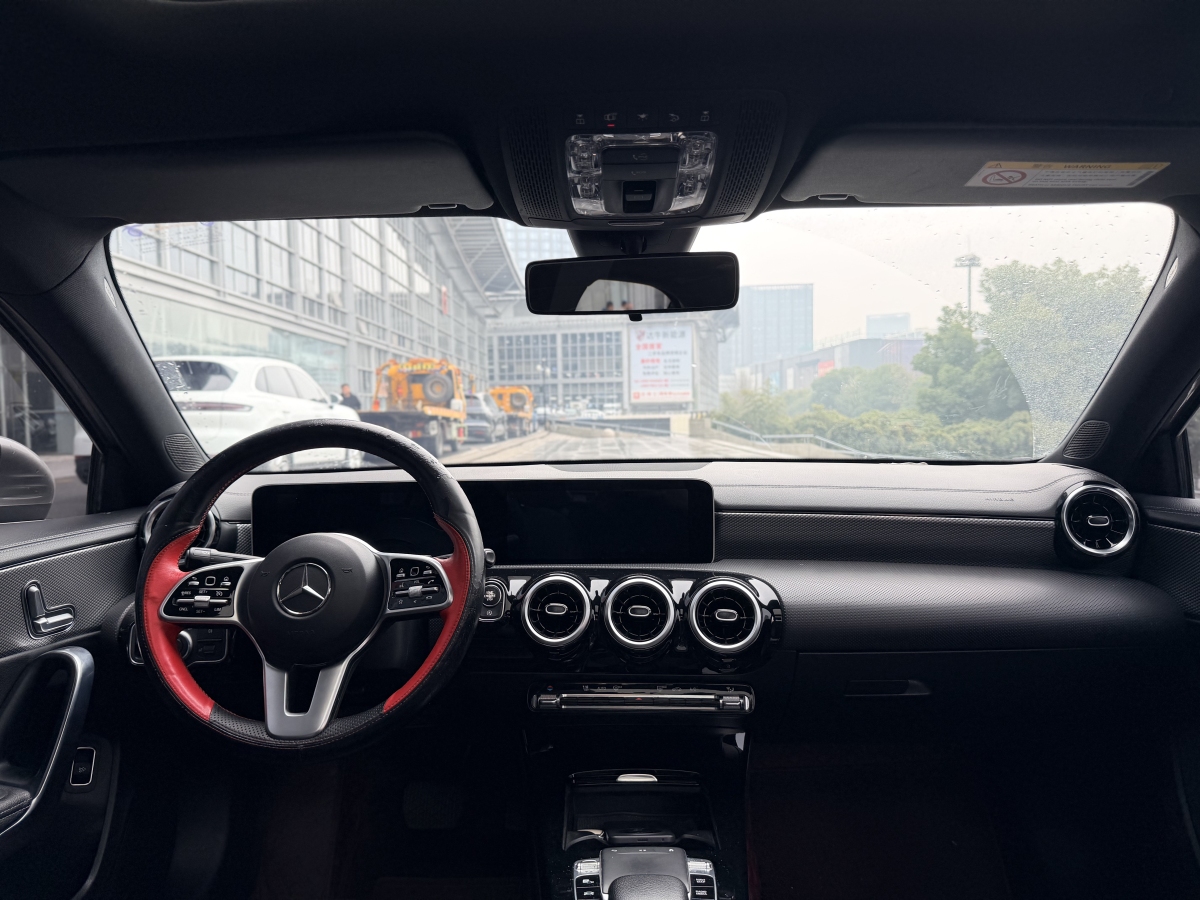 Mercedes-Benz A Class 2019 car image #9