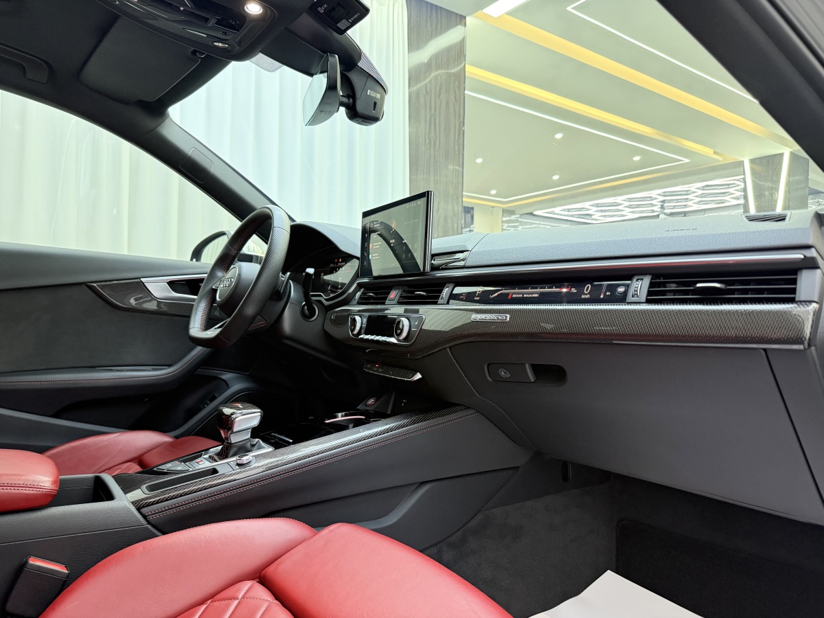 五菱汽车 奥迪S4 2022 汽车图片 #9