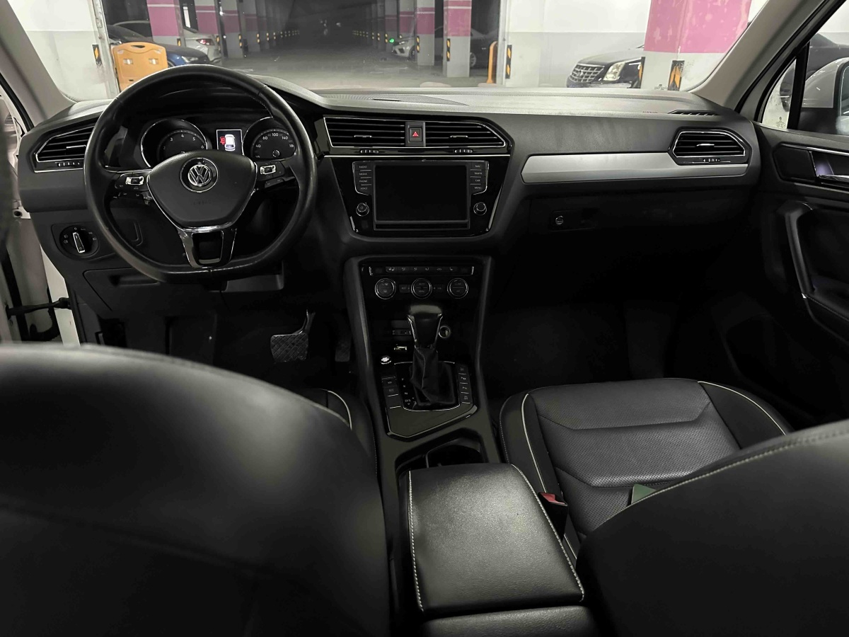 Volkswagen Tiguan X 2017 car image #9