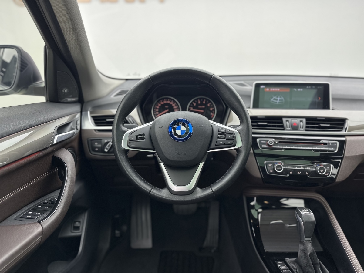 BMW X1 2017 car image #9
