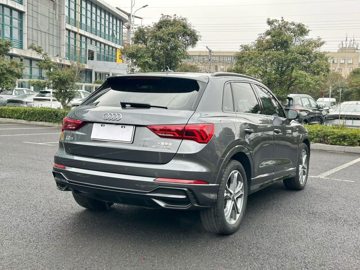 Audi Q3 2022 #9 Audi Q3 2022 изображение автомобиля #9