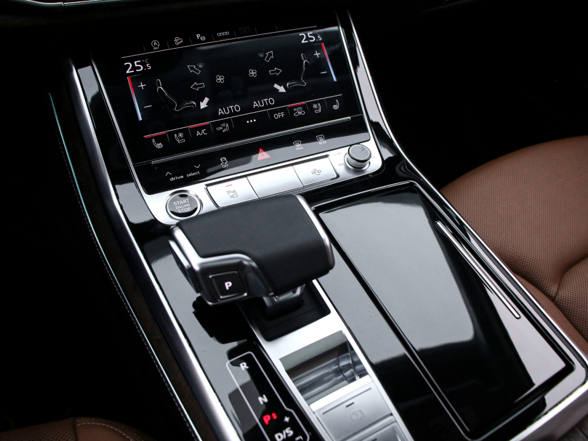 Audi Q7 2025 #9 Audi Q7 2025 car image #9