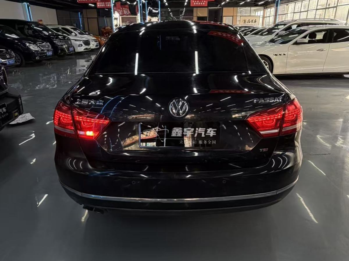 Volkswagen Passat 2013 car image #9