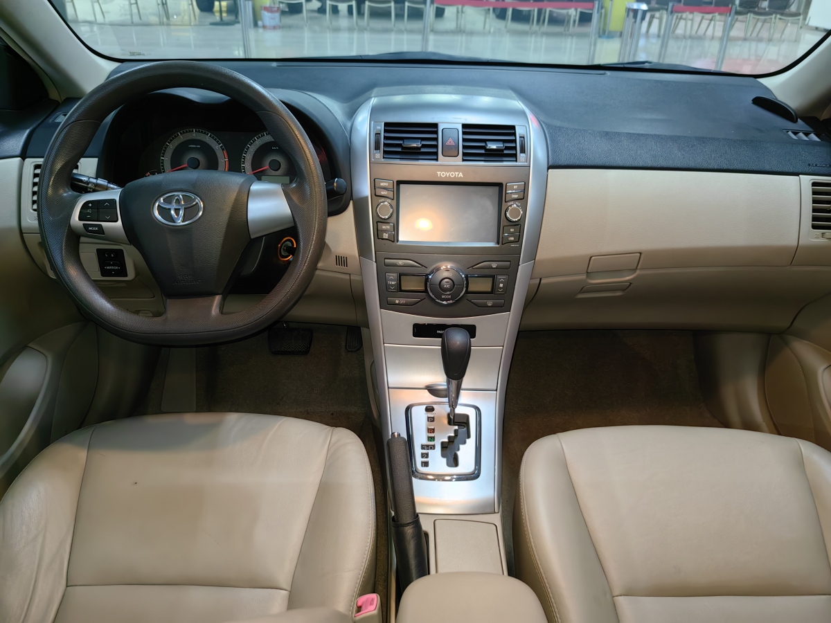 Toyota Corolla 2014 car image #9