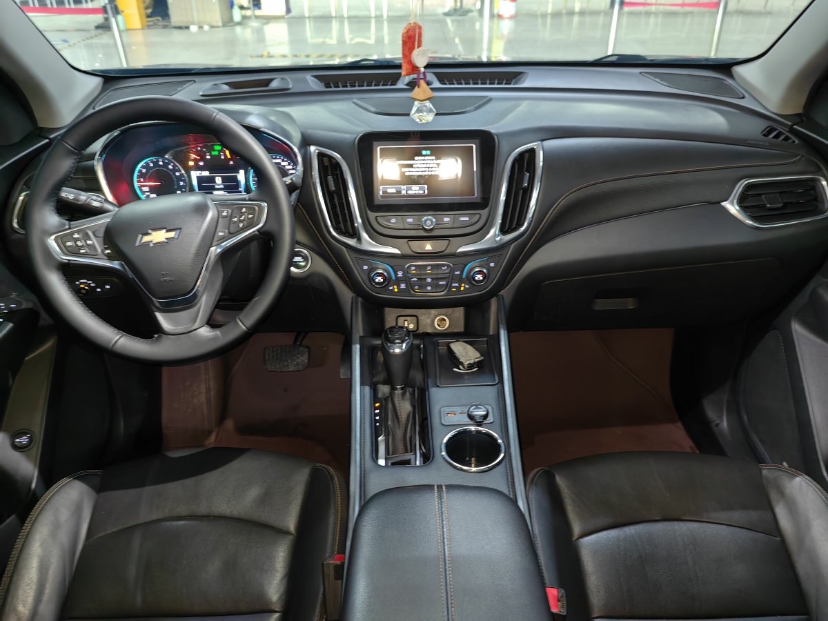 Chevrolet Equinox 2018 car image #9