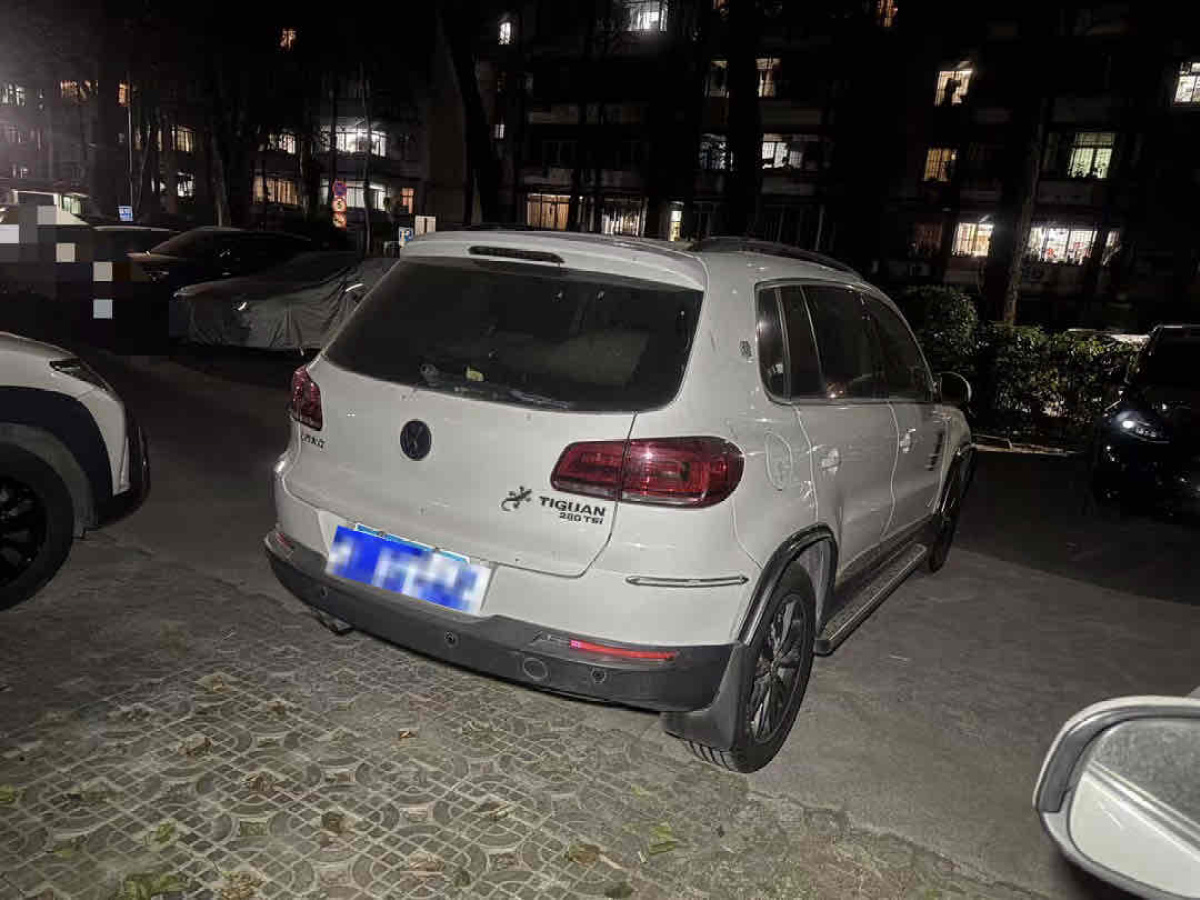 Volkswagen Tiguan 2017 car image #9