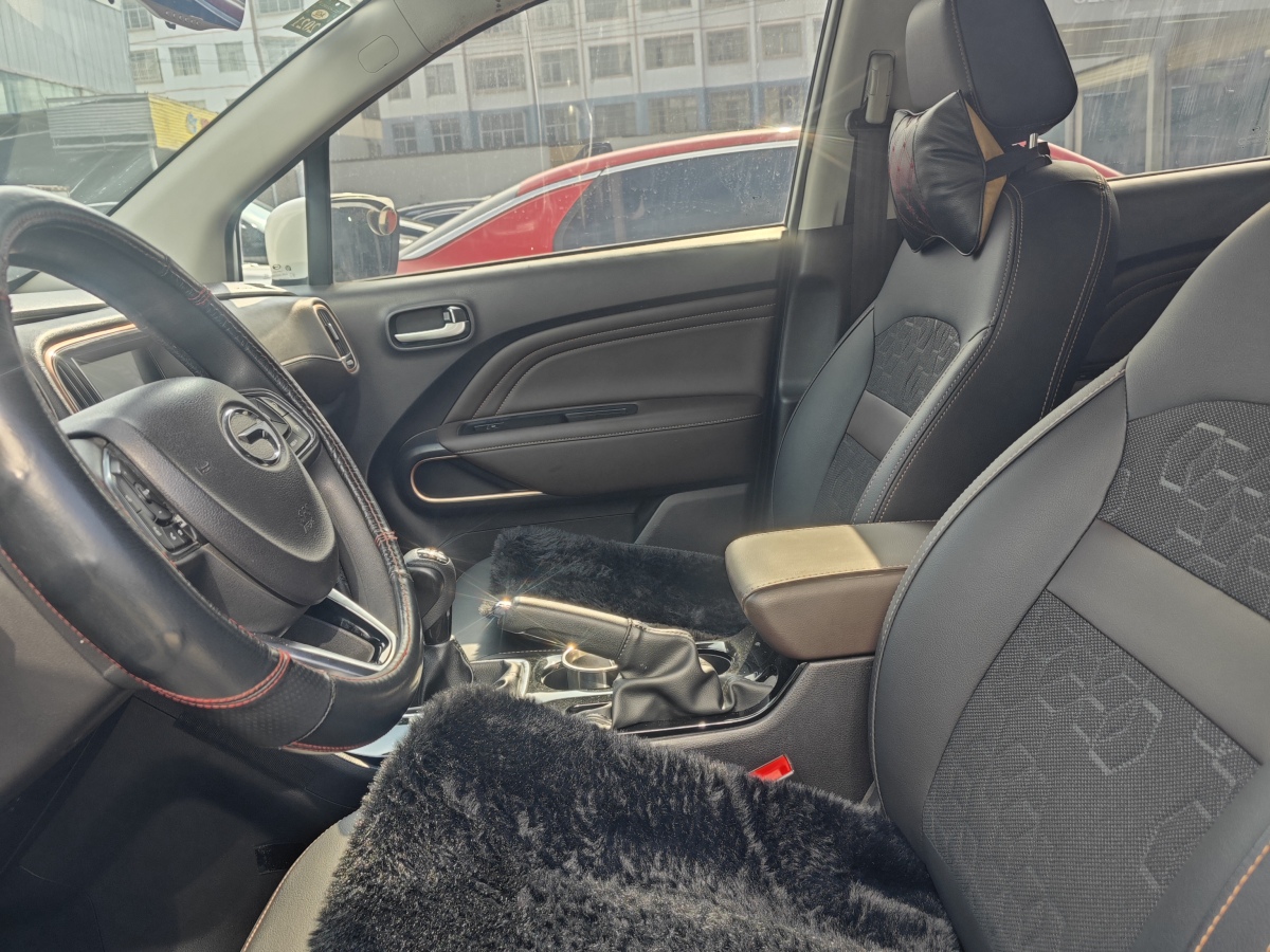 GAC Trumpchi GS3 2019 #9 GAC Trumpchi GS3 2019 car image #9