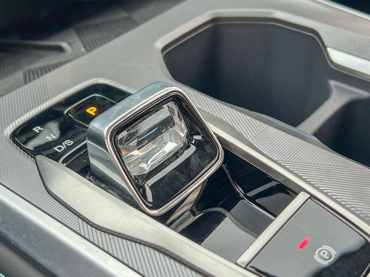 GAC Trumpchi GS3 2023 car image #9