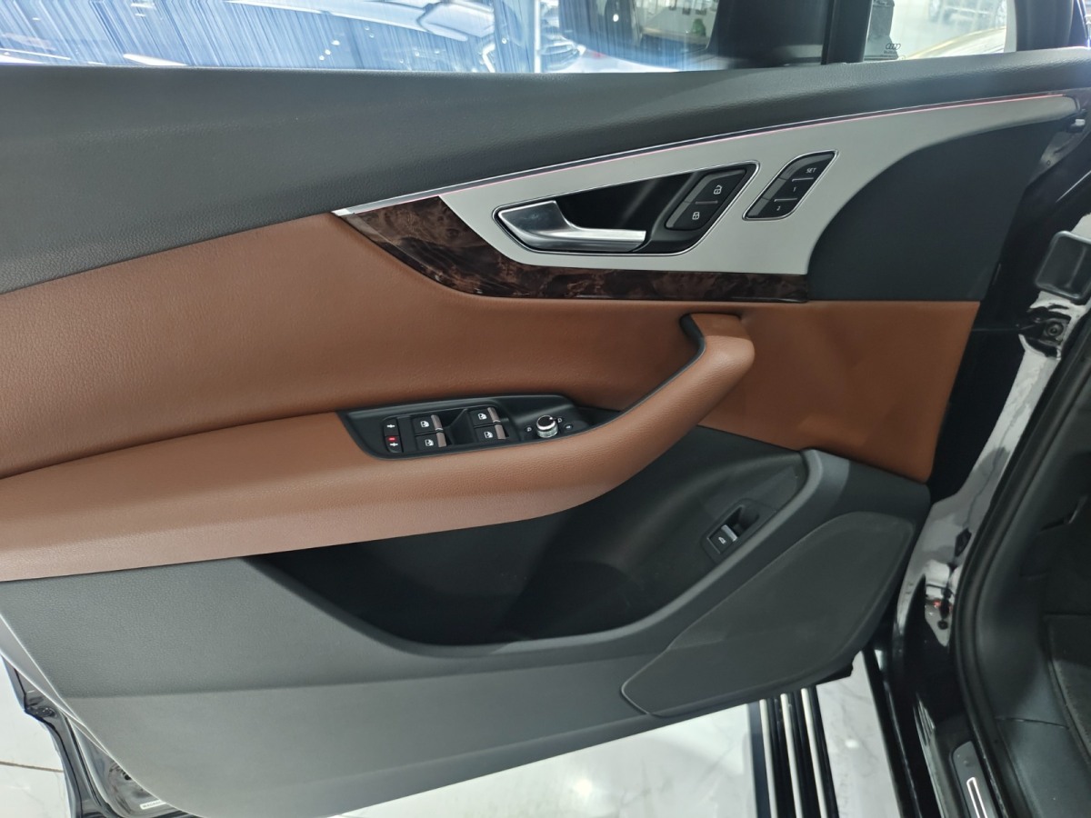 Audi Q7 2018 #9 Audi Q7 2018 car image #9