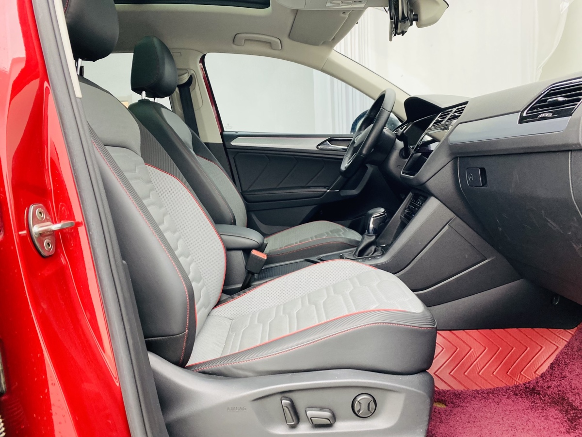 Volkswagen Tiguan X 2021 #9 Volkswagen Tiguan X 2021 car image #9