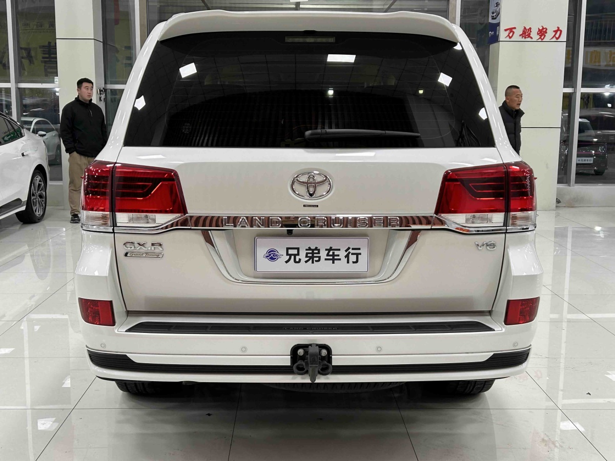 Toyota Land Cruiser 2019 #9 Toyota Land Cruiser 2019 car image #9