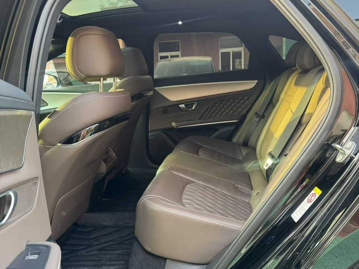 BYD Han 2023 car image #9